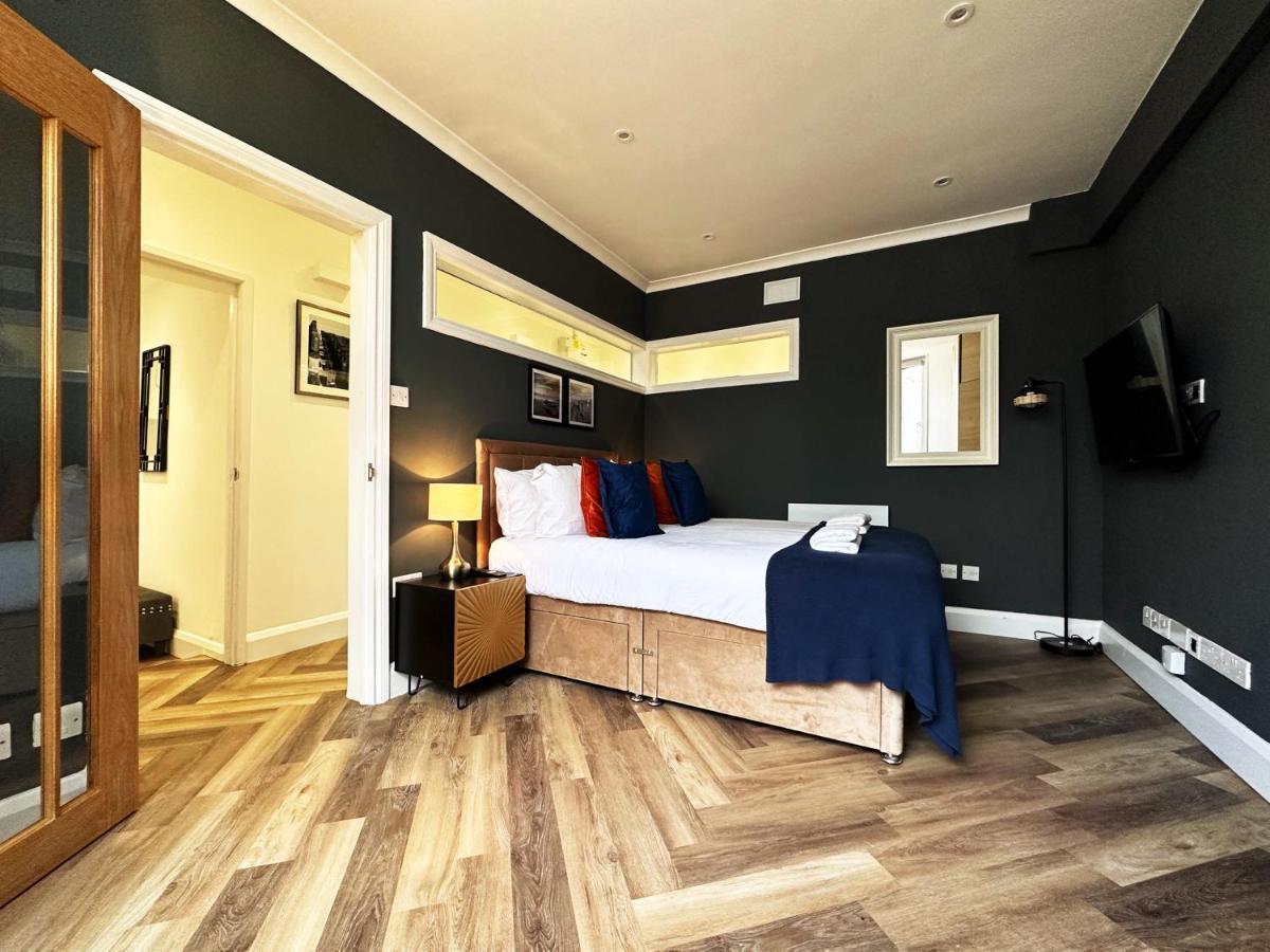 Liam Place Near Hyde Park - 1 Double Bed, 1 Sofa Bed, Spacious Apartment, Private Entrance London Exterior photo
