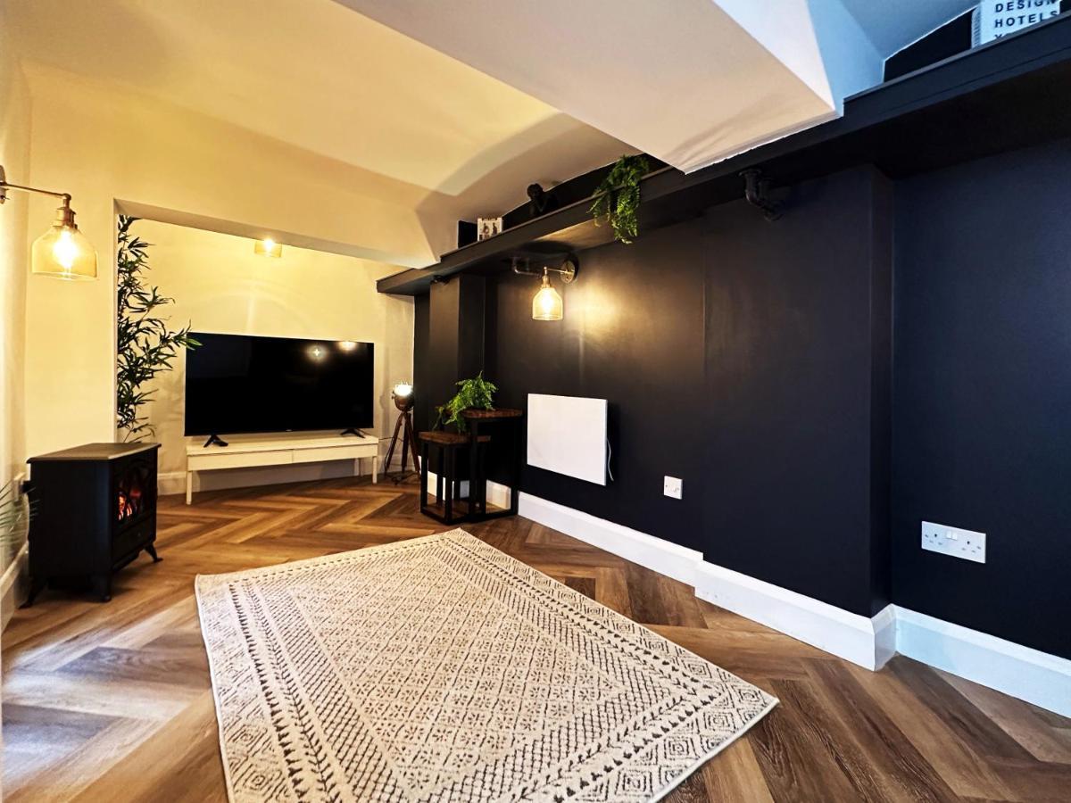 Liam Place Near Hyde Park - 1 Double Bed, 1 Sofa Bed, Spacious Apartment, Private Entrance London Exterior photo