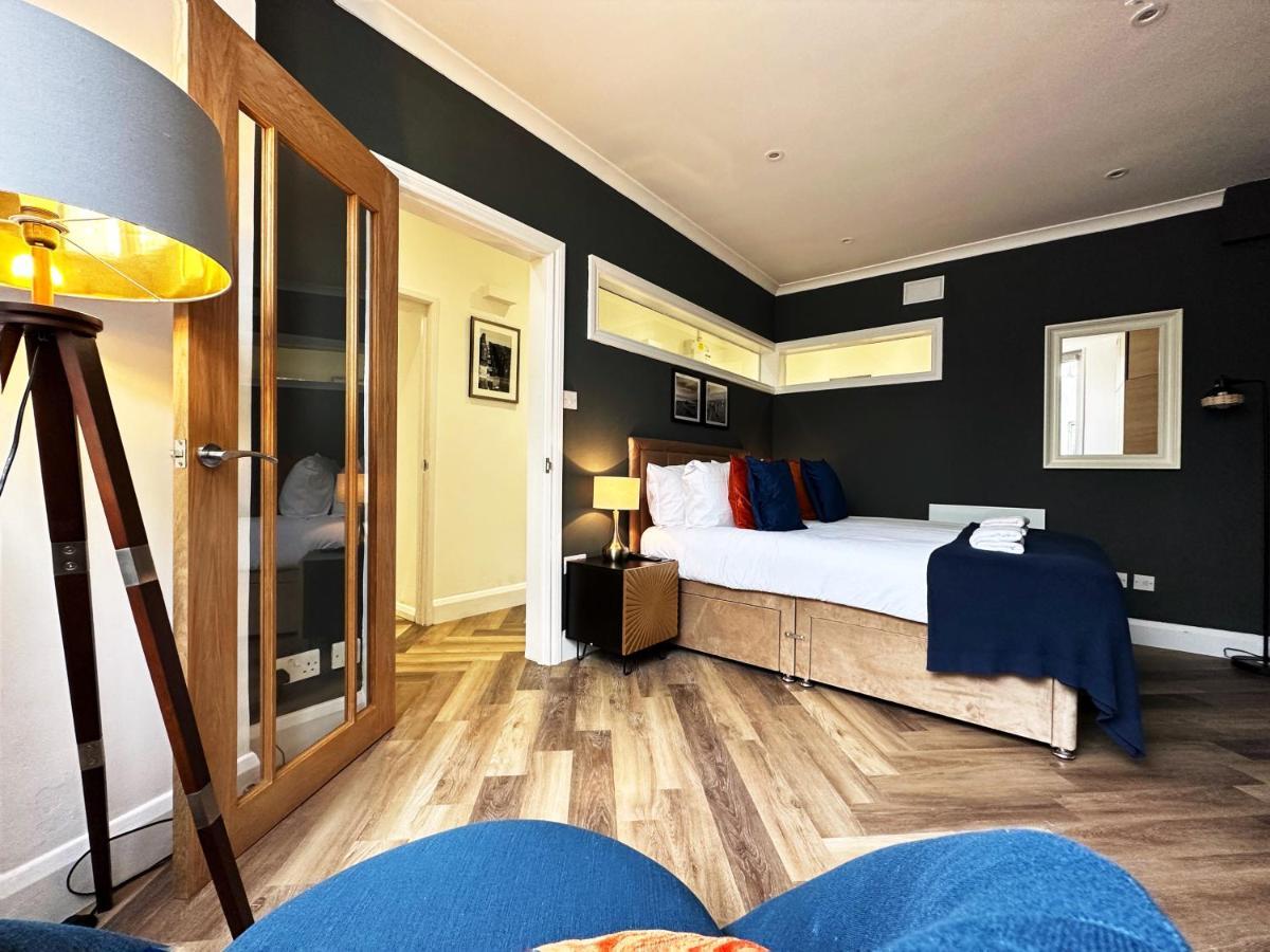 Liam Place Near Hyde Park - 1 Double Bed, 1 Sofa Bed, Spacious Apartment, Private Entrance London Exterior photo